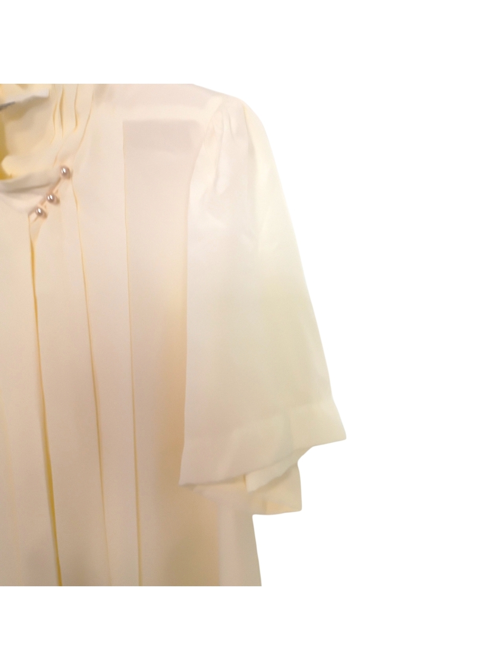 Alfred Dunner - Vintage Cream Short-Sleeve High-Collar Shirt Size 16 - Picture 3 of 5